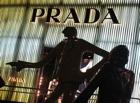 lavorare con prada|prada job vacancies.